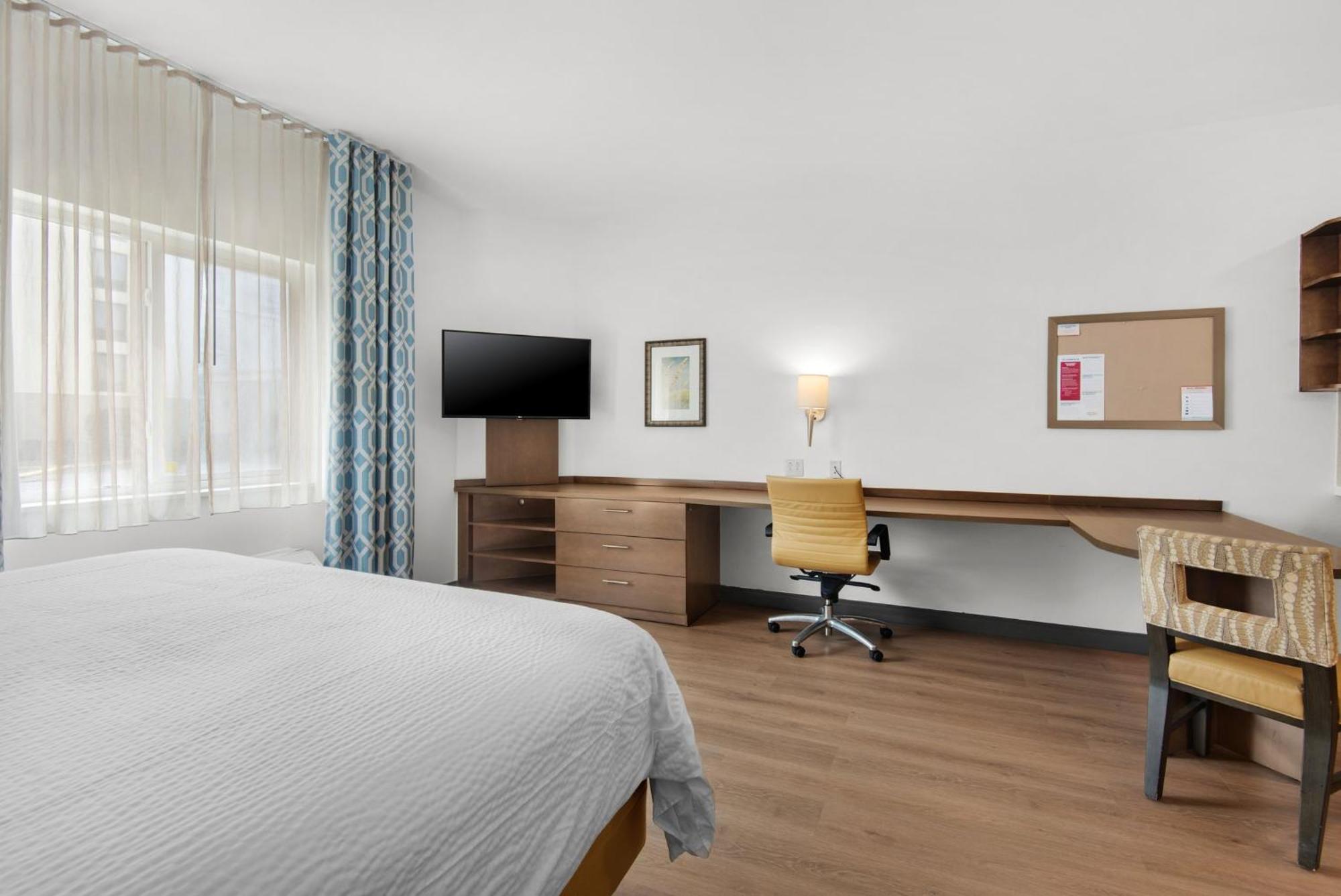 Candlewood Suites - Pensacola - University Area By Ihg Exteriör bild